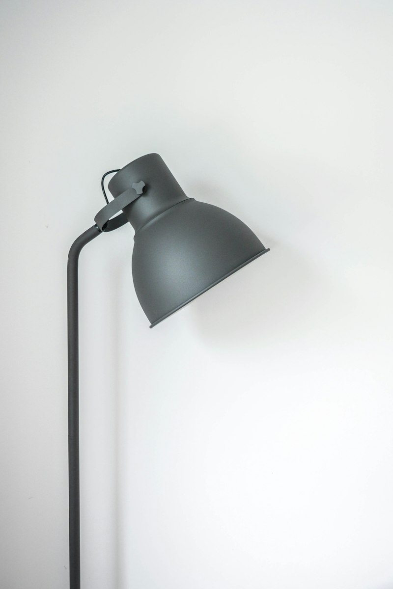 Warm ambient table lamp